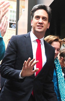 Ed Milliband And His Wife Justine Milliband Arrive At Labour Hq In Westminster After A Defeat In The General Election. London Uk 08/05/2015 Picture By Georgie Gillard 2015.
