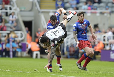 First Utility Super League 2016 Dacia Magic Weekend 2016 Salford Red Devils v Widnes Vikings St. James' Park, Barrack Rd, Newcastle upon Tyne, United Kingdom - 21 May 2016