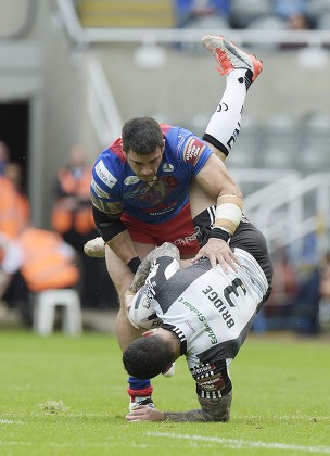 First Utility Super League 2016 Dacia Magic Weekend 2016 Salford Red Devils v Widnes Vikings St. James' Park, Barrack Rd, Newcastle upon Tyne, United Kingdom - 21 May 2016