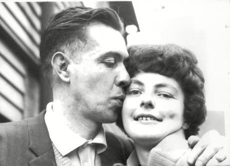 Elsie Cupit 21-year-old Who Was Jilted Three Weeks Ago Met Jimmy Mckenna For The First Time Yesterday They Plan To Marry In October. (for Full Caption See Version) Box 644 12511156 A.jpg.