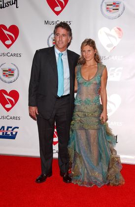 JAMES TAYLOR HONOURED AS 'MUSICARES PERSON OF THE YEAR', LOS ANGELES, AMERICA - 06 FEB 2006