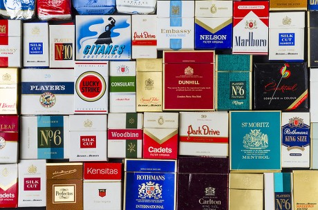 500 Cigarette packets Stock Pictures, Editorial Images and Stock Photos ...