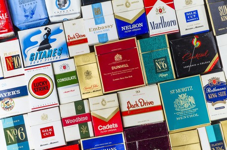 500 Cigarette packets Stock Pictures, Editorial Images and Stock Photos ...