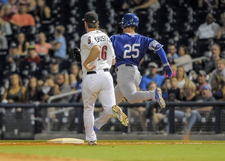 Oklahoma City Dodgers Outfielder Andrew Toles Foto de stock de contenido  editorial - Imagen de stock