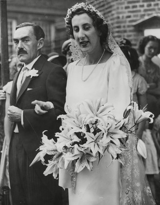 Wedding Of Harry Blake Tyler And Rosemary Wilson At The Old Church Chelsea. Box 663 927011642 A.jpg.