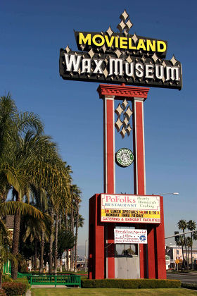 'MOVIELAND' WAX MUSEUM AUCTION, BUENA PARK, CALIFORNIA, AMERICA - 22 ...