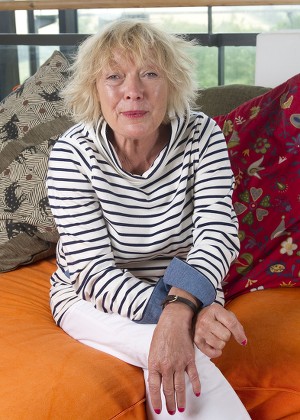 Children's Author Babette Cole 64 She Was Trampled By Cows In A Field In Devon Three Weeks Ago While She Was Looking At A Property To Buy Oo She Was Nearly Killed. A Neighbour Rachel Hobbs Rescued Her ( Had To Cancel Daughter Is Ill). Babetteoos Sti