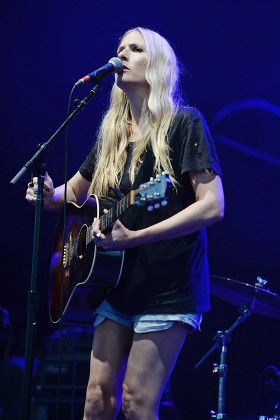 Holly Williams in concert at The Perfect Vodka Amphitheater, West Palm Beach, USA - 06 Aug 2016