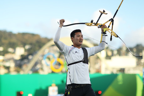 South Koreas Ku Bonchan Celebrates After Editorial Stock Photo - Stock ...