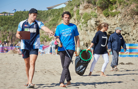 Davidoff Cool Water 'Love The Ocean' Beach Clean, Bigbury on Sea, UK - 16 Aug 2016