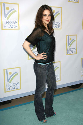 OPENING OF THE ASSISTANCE LEAGUE 'LEEZA'S PLACE' CENTRE IN LOS ANGELES, AMERICA - 21 APR 2006