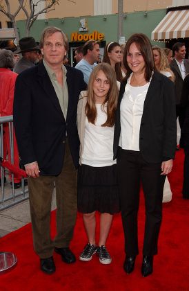 'RV' FILM PREMIERE PRESENTED BY COLUMBIA PICTURES, LOS ANGELES, AMERICA - 23 APR 2006