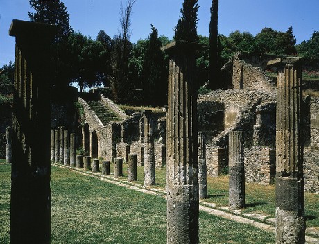 Gladiators Gymnasium Roman Pompeii Italy Editorial Stock Photo - Stock ...