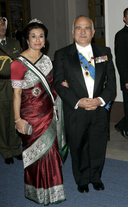 KING CARL XVI GUSTAF'S 60TH BIRTHDAY DINNER, THE ROYAL PALACE, STOCKHOLM, SWEDEN - 30 APR 2006