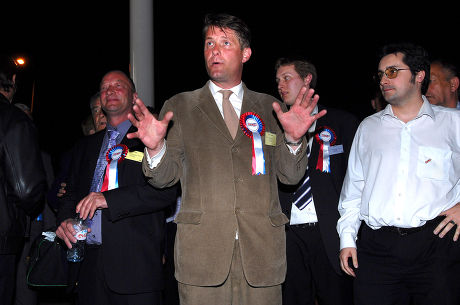 BRITISH NATIONAL PARTY SEIZING 11 OF THE 13 SEATS IT CONTESTED IN  BARKING AND DAGENHAM, IN THE ENGLAND COUNCIL ELECTIONS, EAST LONDON, BRITAIN   - 05 MAY 2006