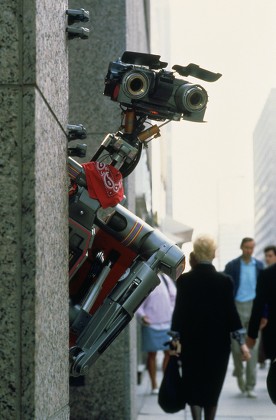 3 Robot scene still kenneth johnson Stock Pictures, Editorial Images ...