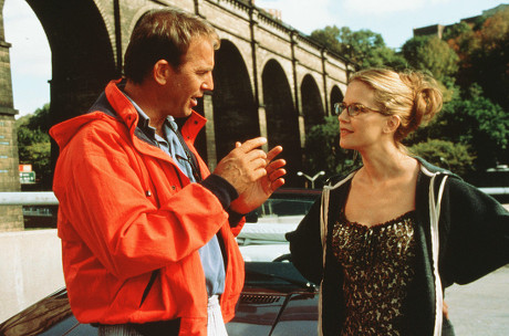 Kevin Costner and Kelly Preston in For Love of the Game (1999)