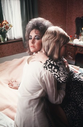 Elizabeth Taylor Susannah York Editorial Stock Photo - Stock Image