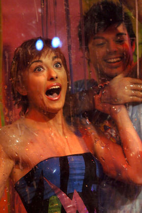 'HOLLY AND STEPHEN'S SATURDAY SHOWDOWN' TV PROGRAMME, BRITAIN - 21 MAY 2006