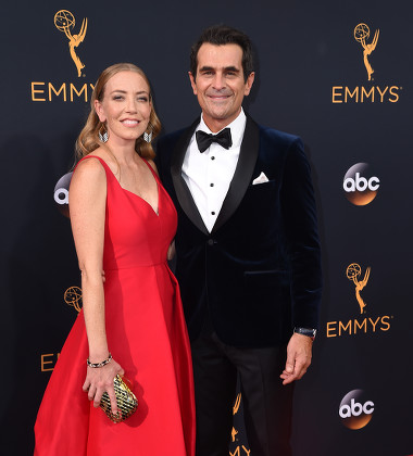 500 Holly burrell Stock Pictures, Editorial Images and Stock Photos