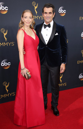 500 Holly burrell Stock Pictures, Editorial Images and Stock Photos