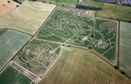 The Largest Maize Maze in the World Unveiled On the Outskirts of York, Britain - 13 Jul 2006