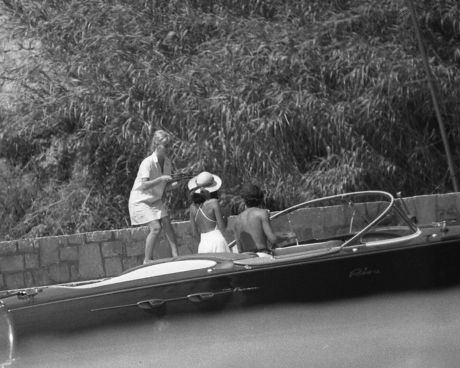 RIKKY VON OPEL AND BIANCA JAGGER IN ST TROPEZ, FRANCE -  JUL 1976