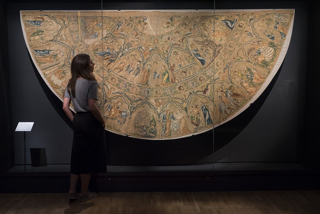 'Masterpieces of English Medieval Embroidery' exhibition, Victoria and