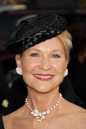 Dee Wallace Editorial Stock Photo - Stock Image | Shutterstock