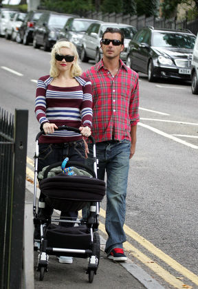 Gwen Stefani and Gavin Rossdale out and about in Primrose Hill, London, Britain - 20 Sep 2006
