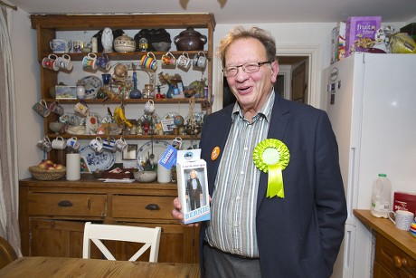Larry Sanders, Green Party candidate for the West Oxfordshire by-election, UK - 10 Oct 2016