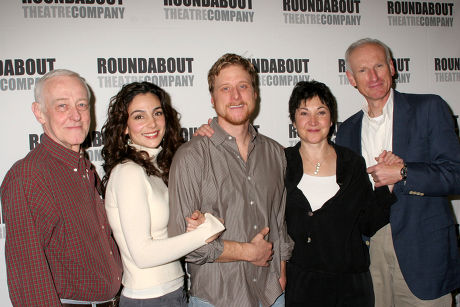 'Prelude To A Kiss' play cast introduction, Roundabout rehearsal studio, New York, America - 19 Jan 2007