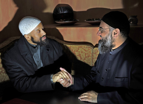 Abu Izzadeen and Anjem Choudary, London, UK - 29 Oct 2010