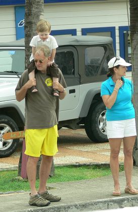 David Letterman with his family, St Barts, French West Indies - 04 Apr 2007