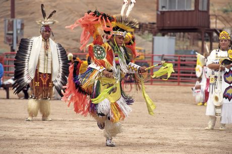 59 Native american indian tribe members Stock Pictures, Editorial ...