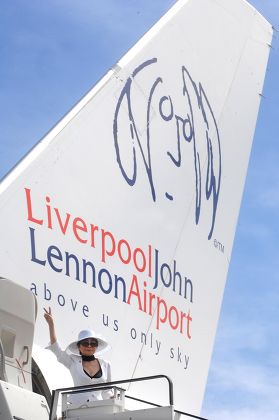 Yoko Ono John Lennon Airport Help Editorial Stock Photo - Stock Image |  Shutterstock