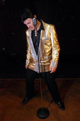 Elvis Impersonator Andy Woodward at the Clase Social Club, Swansea, Wales, Britain - 13 Aug 2007