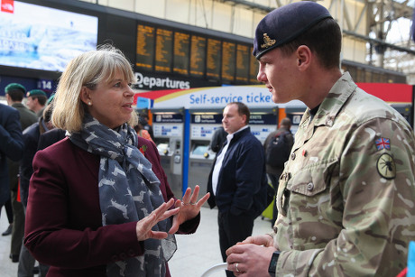 Poppy Appeal launches at Waterloo Station, London, UK - 03 Nov 2016