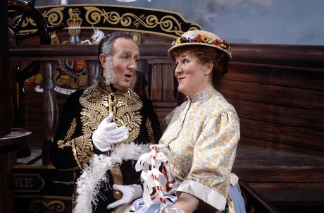 Patricia Routledge Ronnie Stevens Marjorie Men Editorial Stock Photo ...