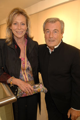 Terry O'Neill 'Sinatra 'Frank and Friendly' book launch at The Chris Beetles Gallery, London, Britain - 09 Oct 2007