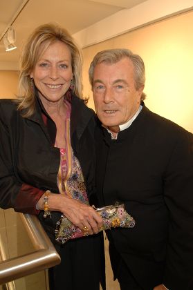 Terry O'Neill 'Sinatra 'Frank and Friendly' book launch at The Chris Beetles Gallery, London, Britain - 09 Oct 2007