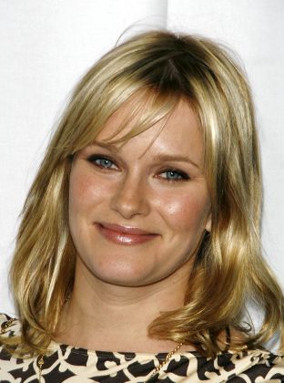 250 Nicholle tom Stock Pictures, Editorial Images and Stock Photos