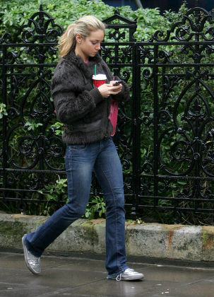 Lady Isabella Hervey walking to the gym in Kensington, London, Britain - 10 Dec 2007