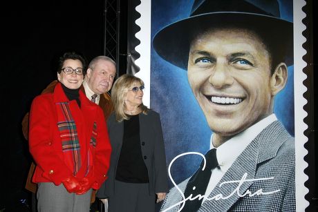 'Frank Sinatra' Commemorative Stamp launch at the Beverly Hilton, Los Angeles, America - 12 Dec 2007