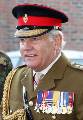 Household Cavalry Regiment Receive Iraq Campaign Medals at Their Barracks in Windsor, Britain - 13 Dec 2007