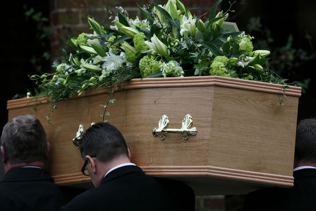 Jeremy Beadle funeral at St Marylebone Cemetery, East Finchley, London ...