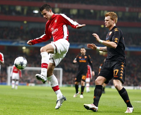 Arsenals Robin Van Persie John Arne Editorial Stock Photo - Stock Image ...