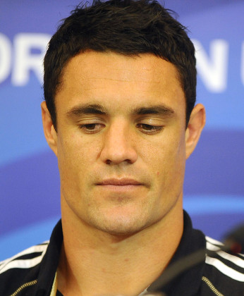 Dan Carter  Muscular men, Casual fashion, Muscular