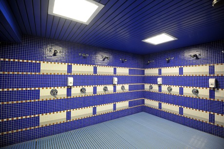 250 Changing cubicle Stock Pictures, Editorial Images and Stock Photos ...