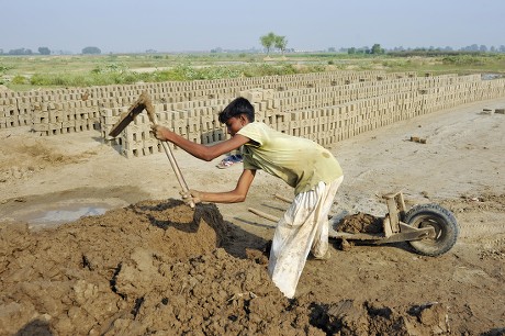 74 Child labor problem Stock Pictures, Editorial Images and Stock ...